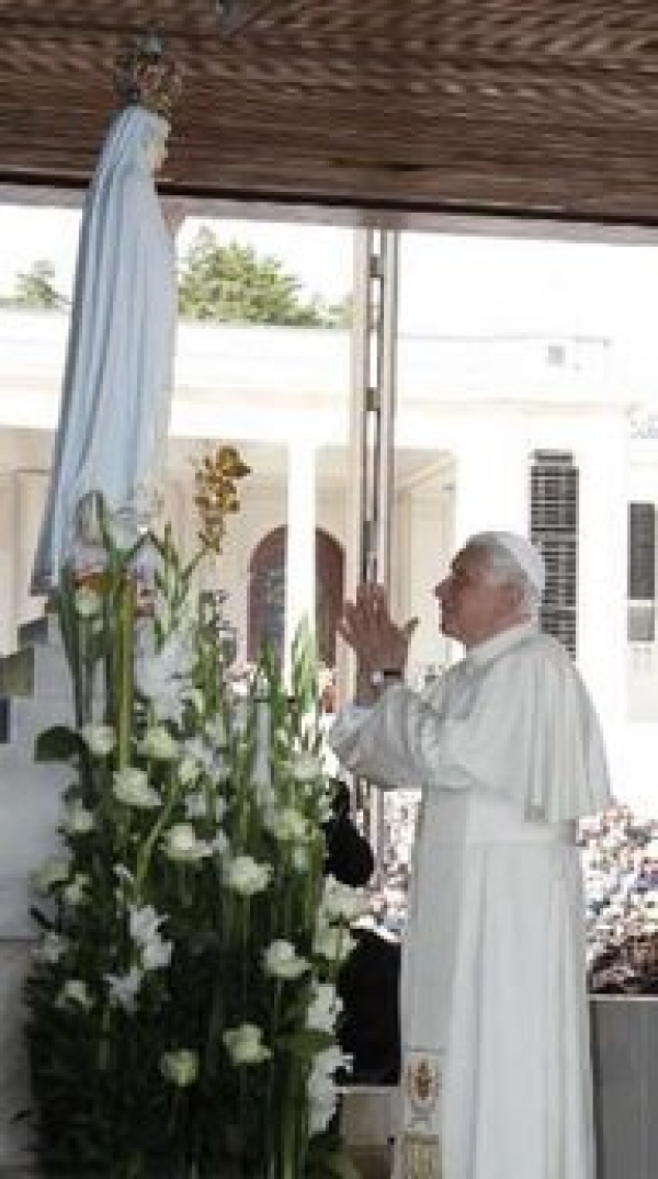 I PAPI E FATIMA - BENEDETTO XVI